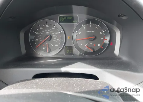 2008 Volvo C30 T5 R-Design/T5 Version 1.0/T5 Version 2.0 z USA, uszkodzony, nr VIN YV1MK672282069644